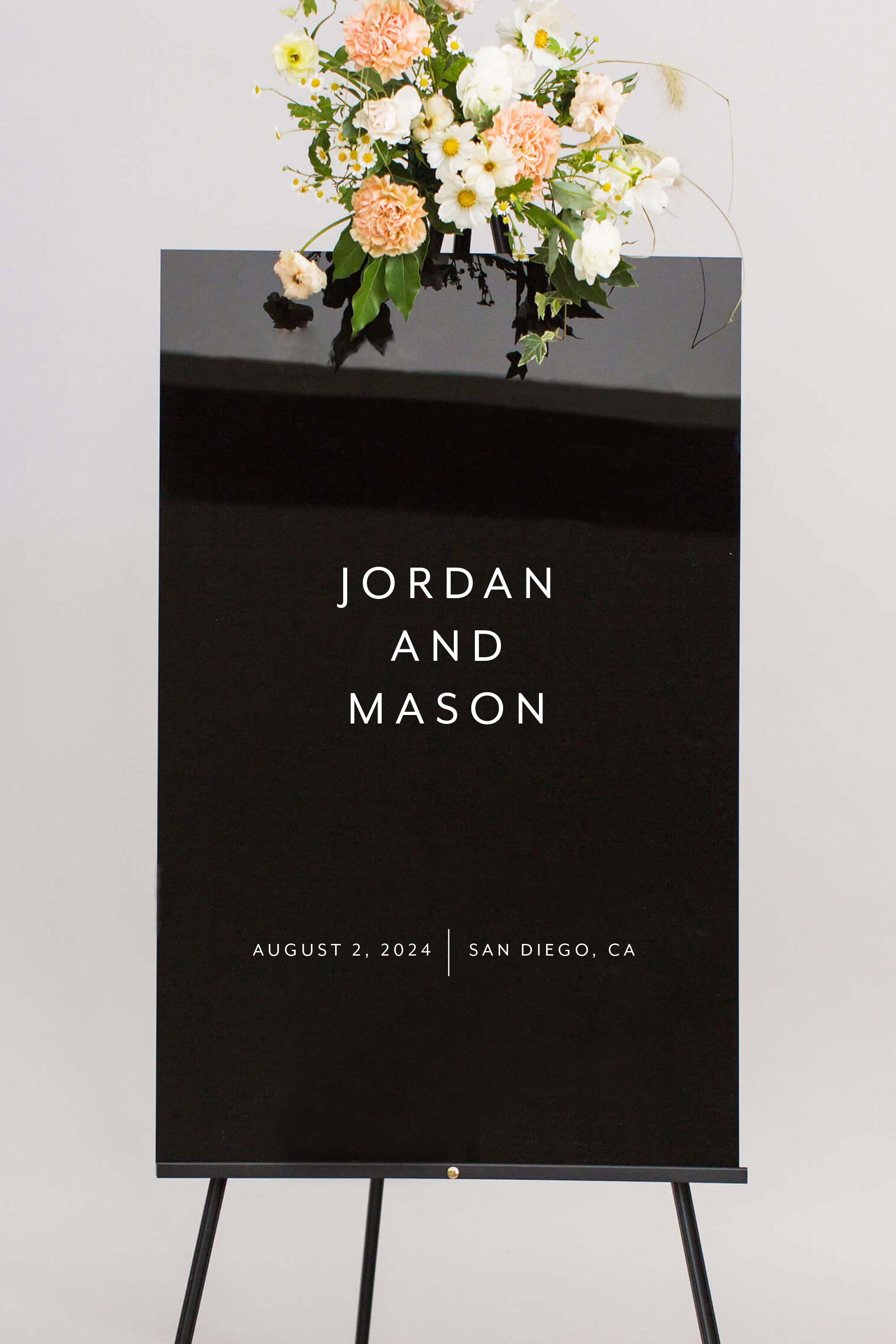 Acrylic Wedding Welcome Sign | The Jordan