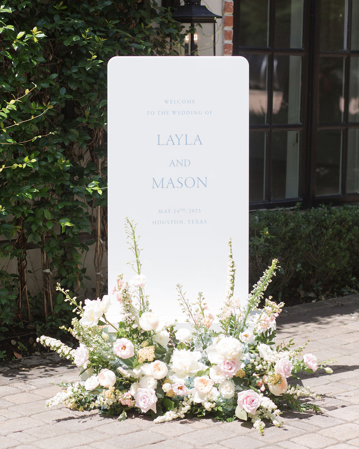 Acrylic Wedding Welcome Sign | The Lauren