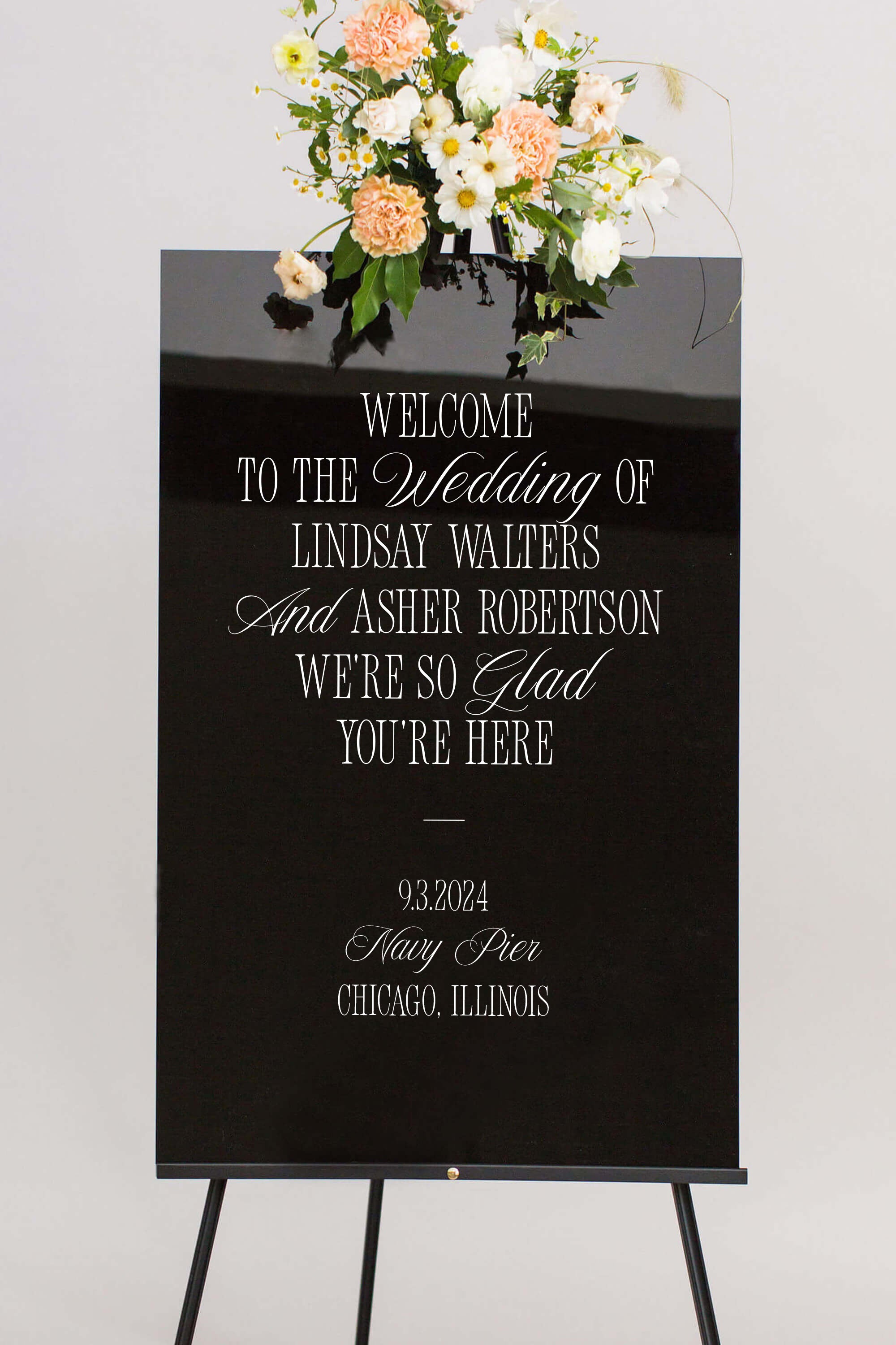 Acrylic Wedding Welcome Sign | The Lindsay I